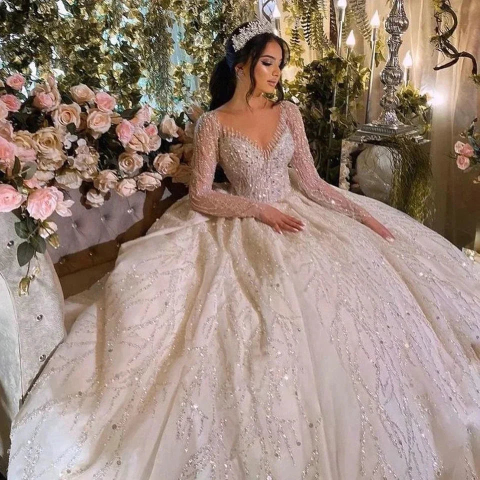 Luxury Ball Gown Illusion Long Sleeves Wedding Dresses 2023 Scoop Neck Glitter Sequined Beading Bride Gowns Vestidos De Noiva (ZD14121)