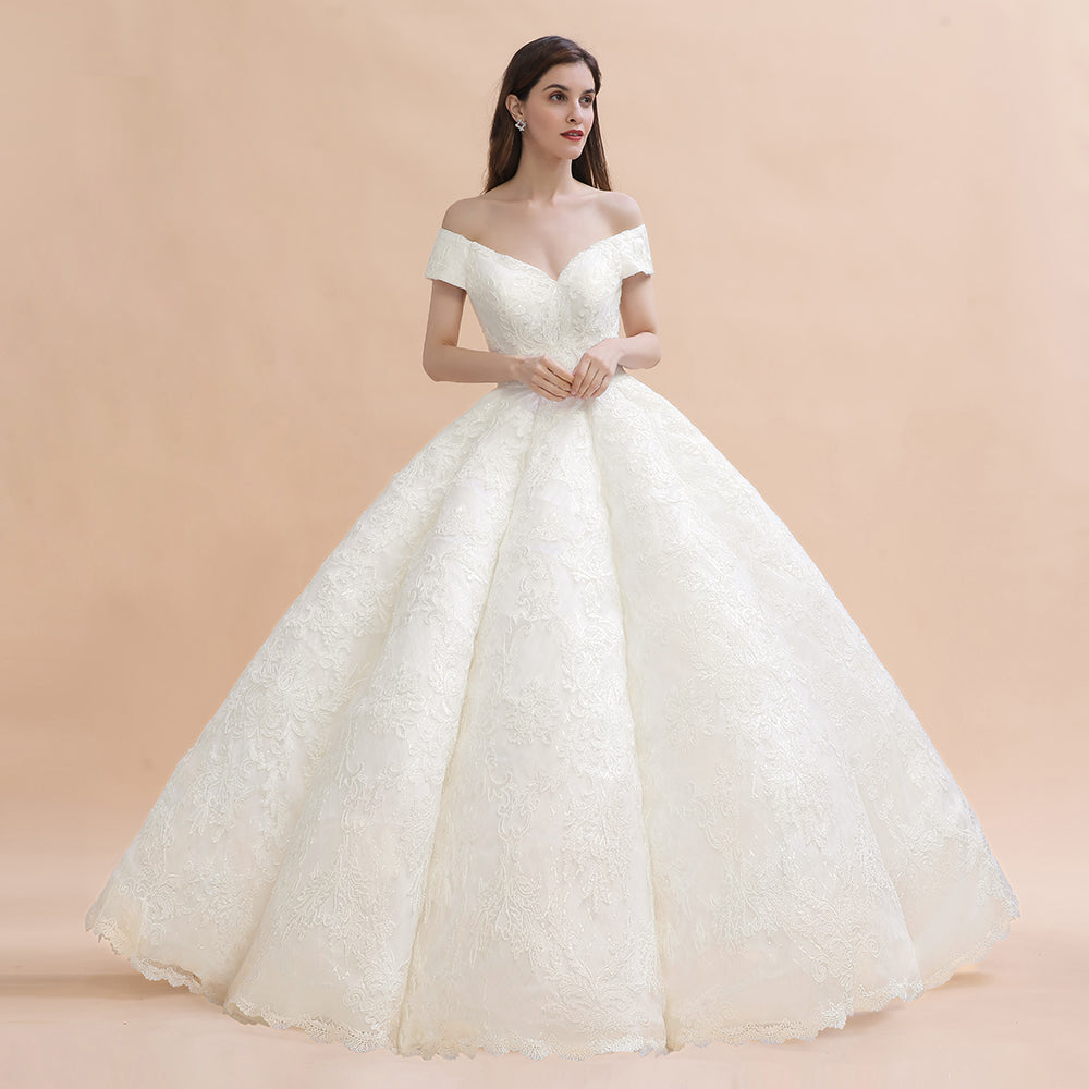 Luxury Ball Gown Off-the-Shoulder Sweetheart Wedding Dress | Sleeveless Lace Satin Bridal Gowns