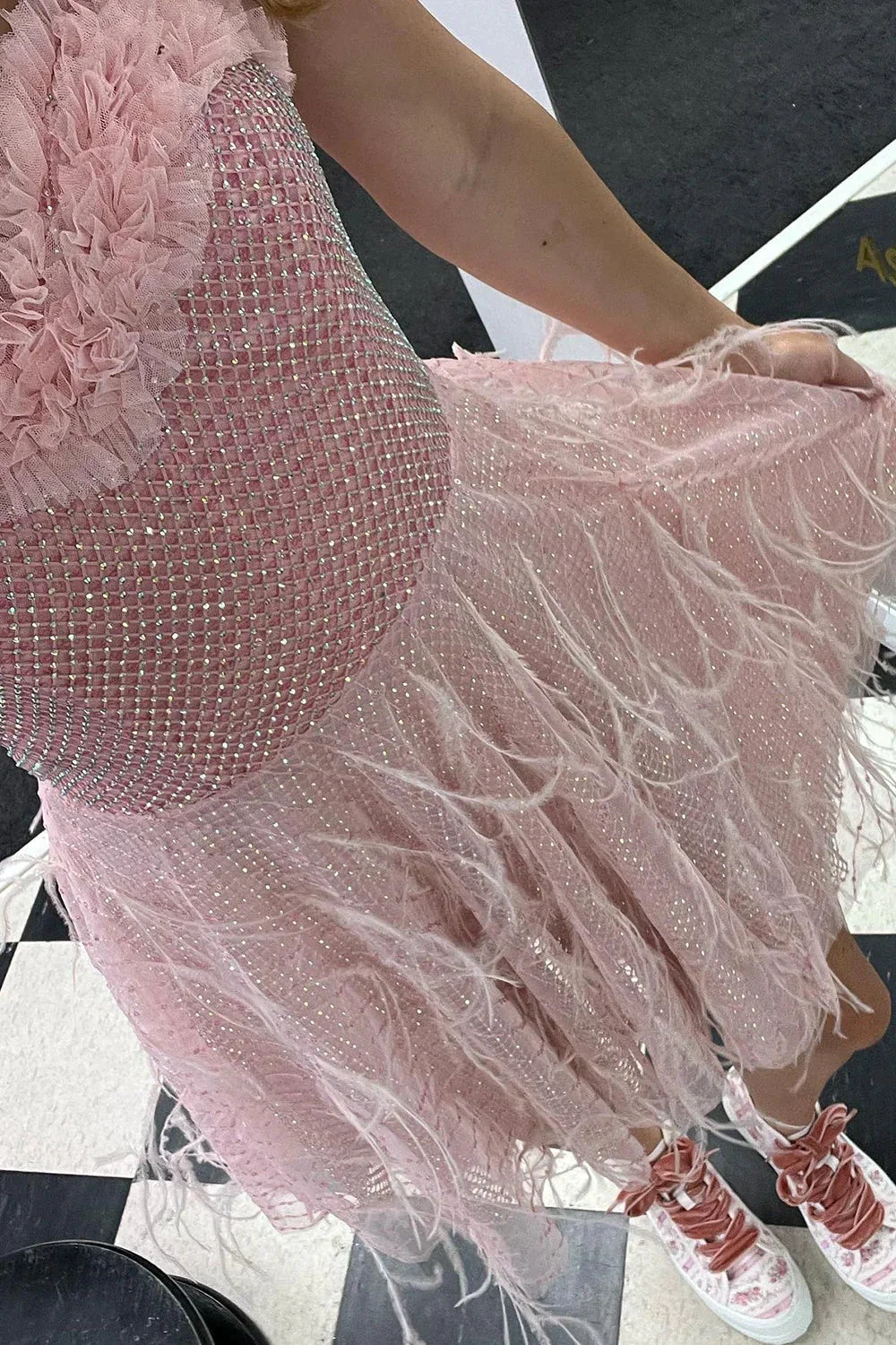 Sweetheart Pink Grid Short Homecoming Dress with Feathers (ZD12085)