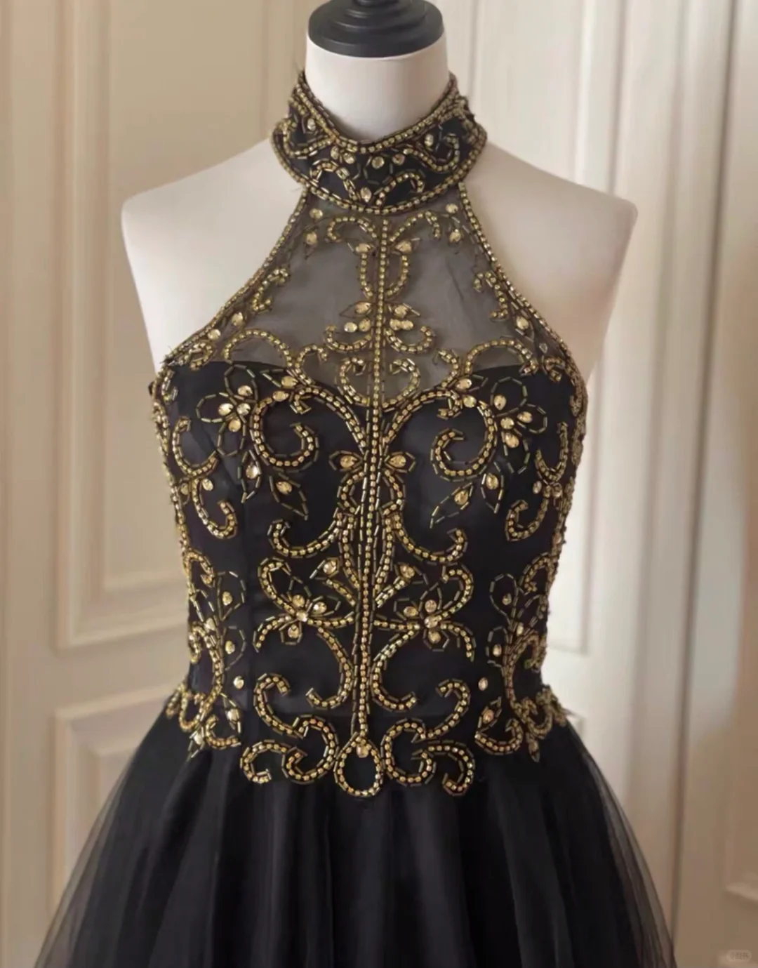 Stylish Halter Tulle Beaded A-Line Homecoming Dress Black Sleeveless Birthday Dress Cocktail Dress - View 6 | FashionDia