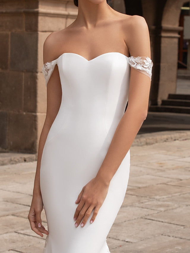 Mermaid Beach Wedding Dresses Off Shoulder Short Sleeve Bridal Gowns Simple Plus Size Court Train