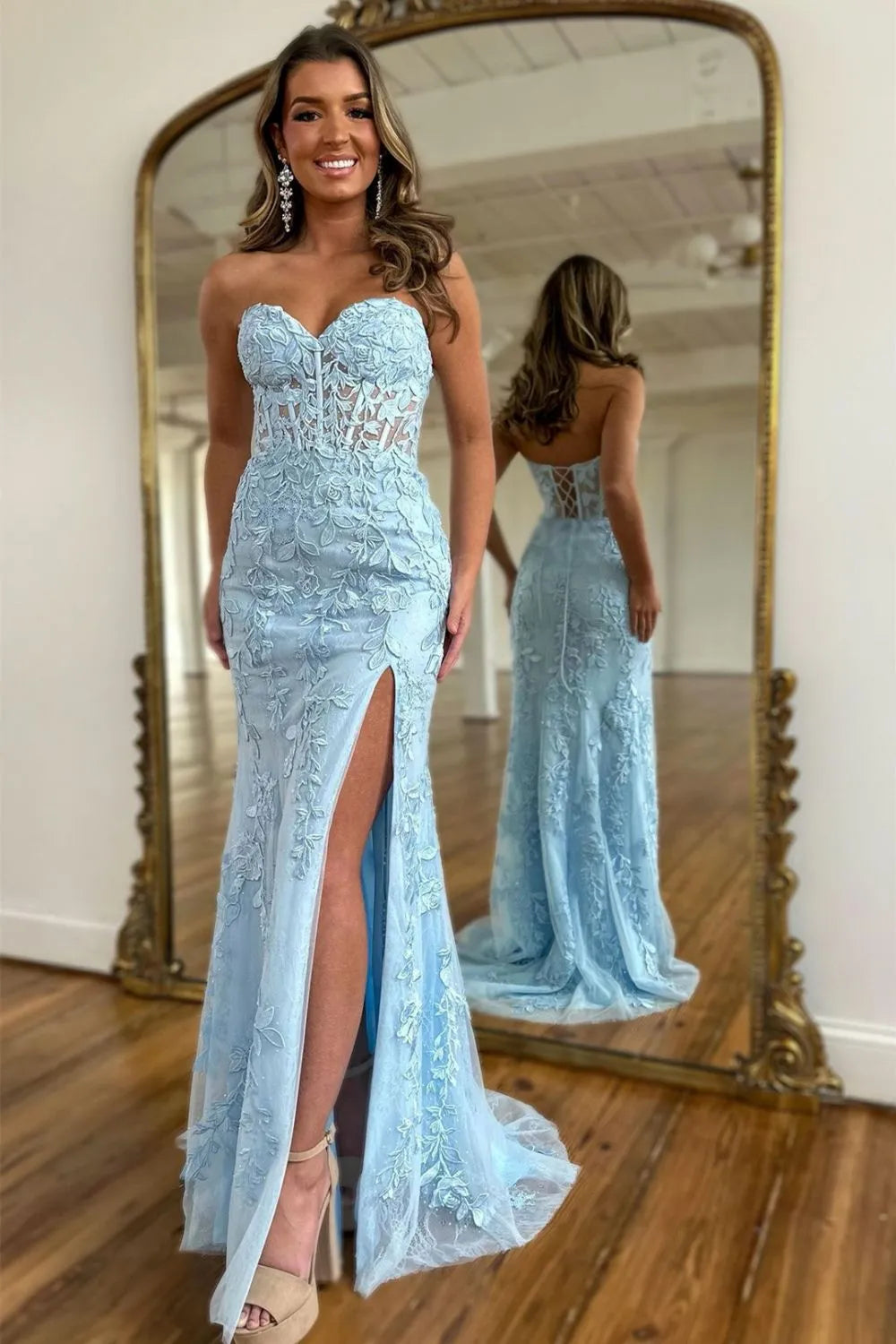 Mermaid Sweetheart Prom Dress With Appliques - FashionDia