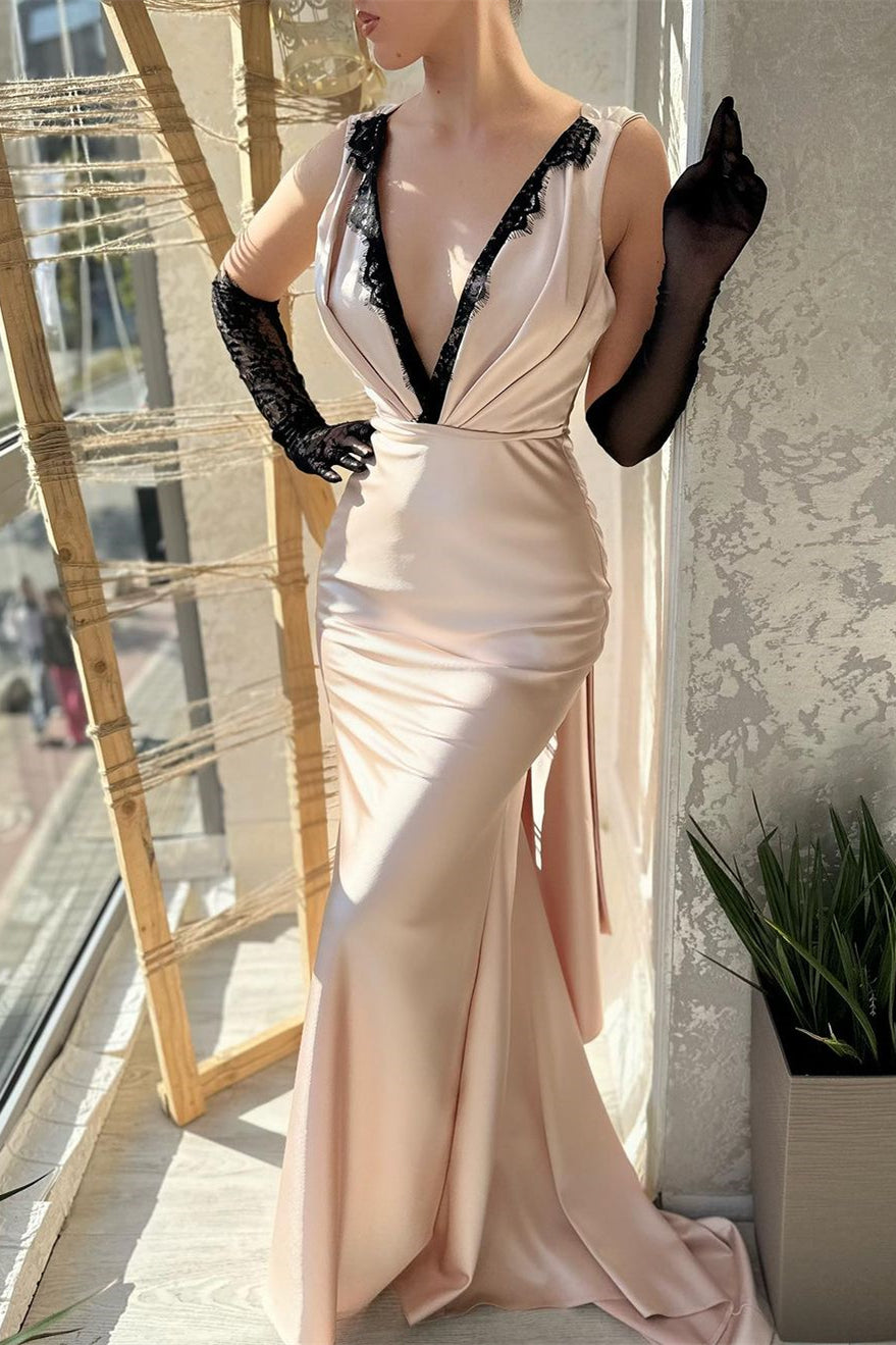 Mermaid V-Neck Sleeveless Stain Pron Dress with Lace - VelvetHem