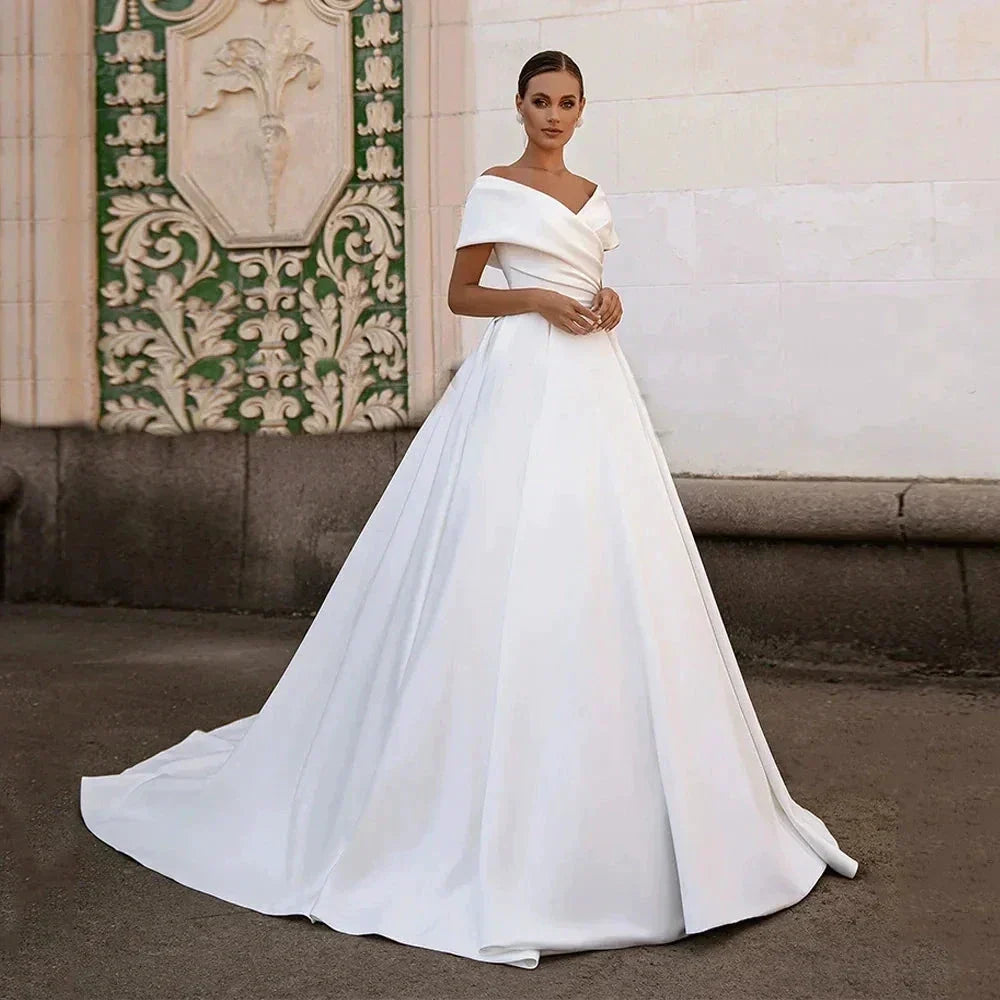 Modern V Neck Wedding Dresses A Line Sexy Lace Up Backless Ball Gowns Sweep Train Woman's Formal Beach Party Vestidos De Novia (ZD13515)