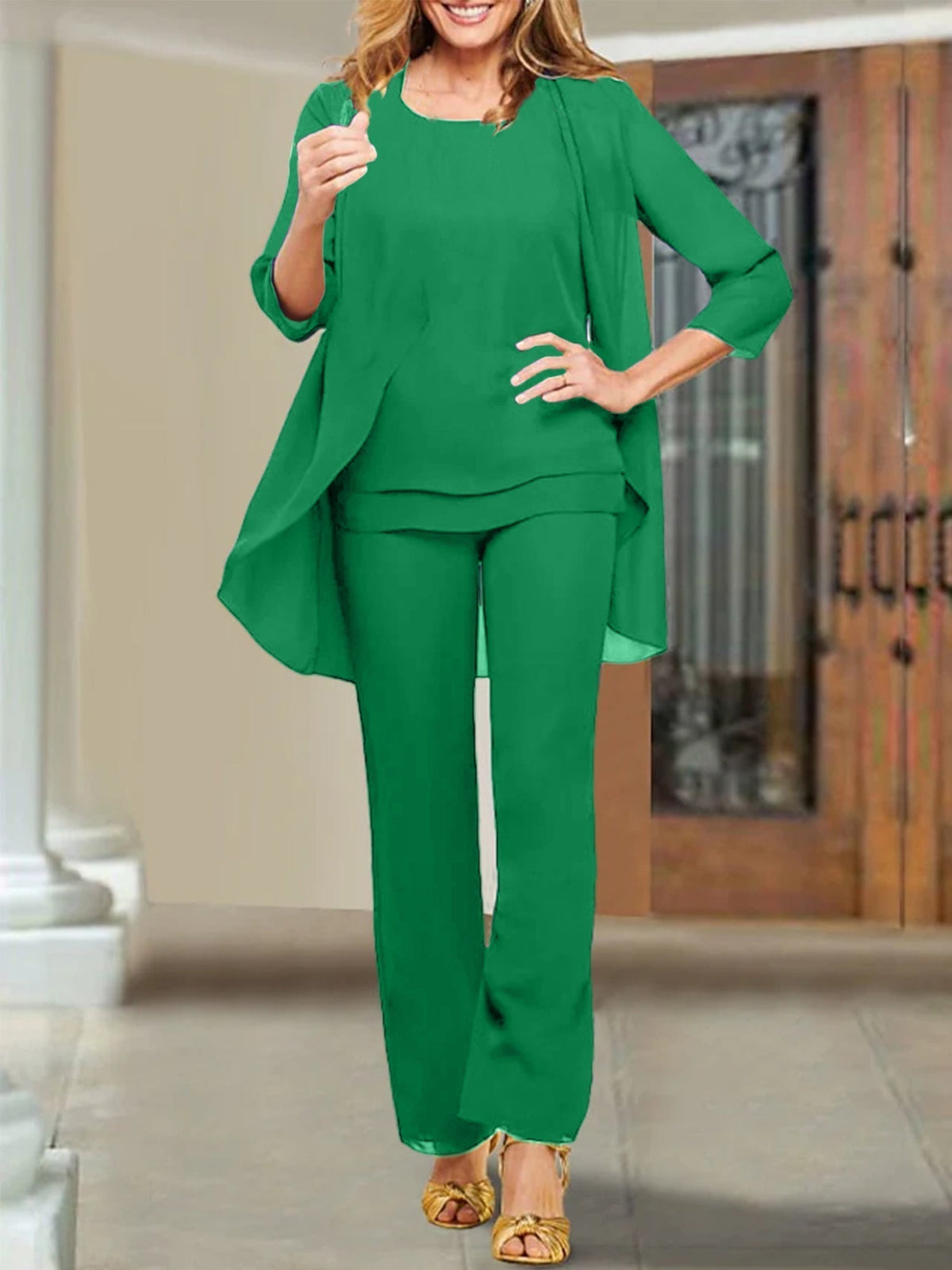 Mother of the Bride Scoop Neck Chiffon Pantsuits