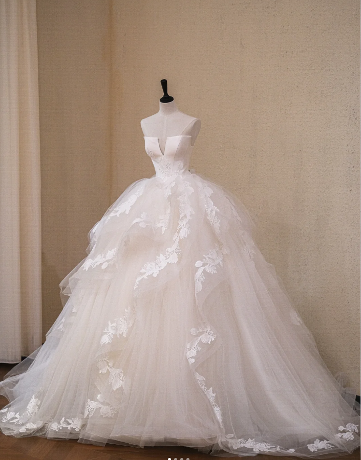 Pretty White Satin Tulle Appliques Long Wedding Dress Formal Bridal Dress - FashionDia