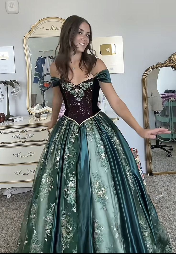 Vintage Off-the-Shoulder Green Satin Lace Applique Ball Gown Sweet 16 Dress - FashionDia