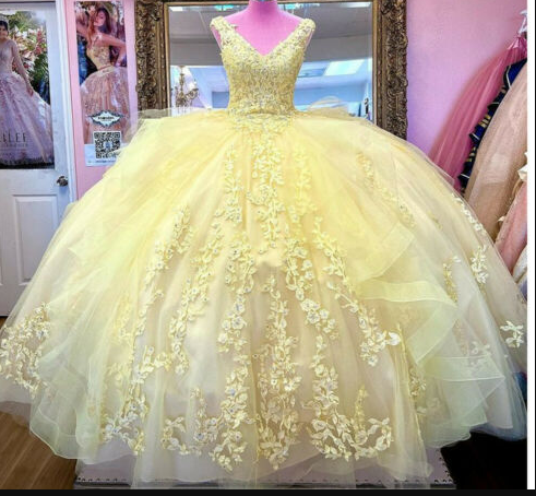 Yellow Quinceanera Dresses Beaded Tiered With Bow Sweet 15 16 Dress Ball Gowns - VelvetHem
