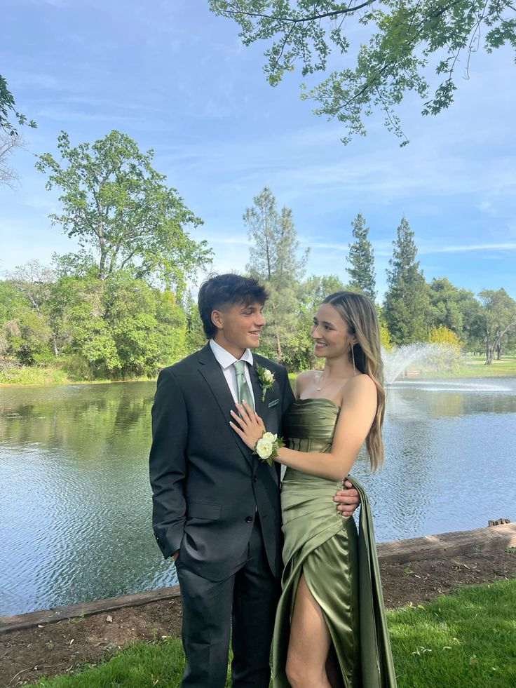 Green Strapless Slit Evening Dress Sexy Long Prom Dress - FashionDia