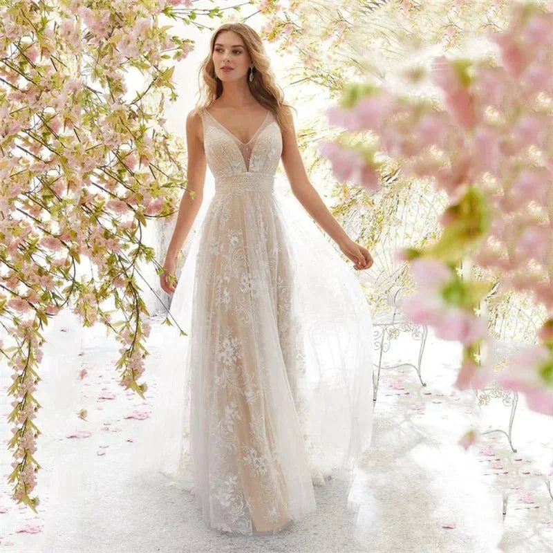 New European and American Foreign Wedding Dress Sexy Fashion V-neck Sleeveless Lace Wedding Dress (ZD14267)