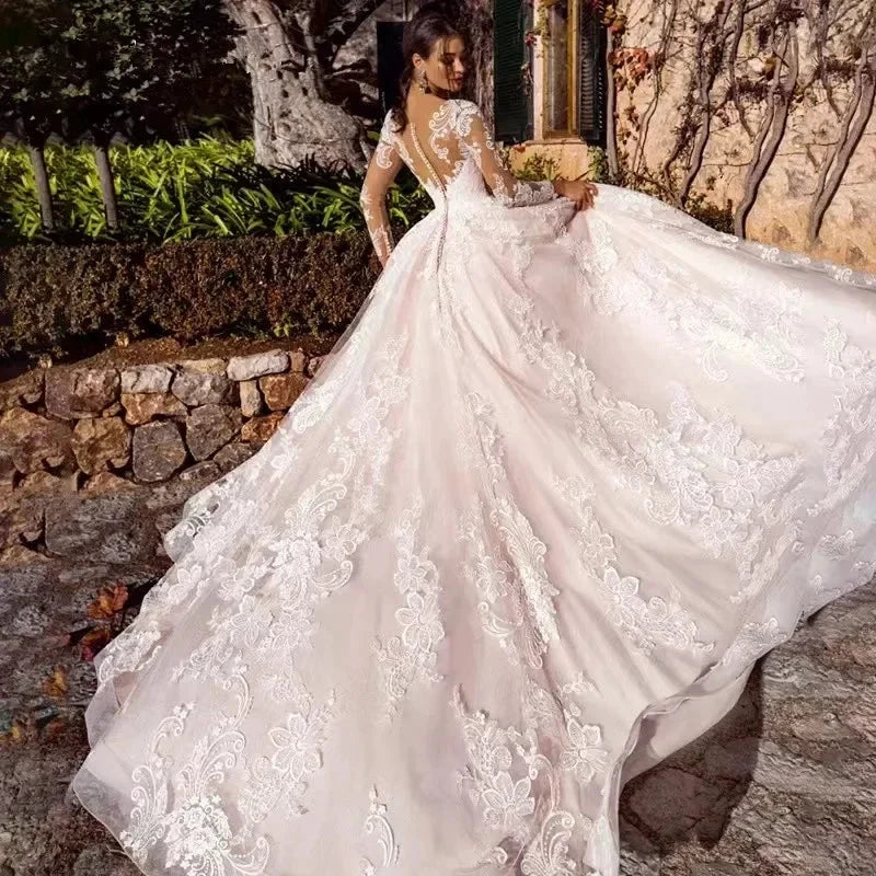 Newest Ball Gown Wedding Dress Elegant Long Sleeve Robe De Mariee Illusion Back Trouwjurk O-Neck Gorgeous vestidos de novia (ZD14116)