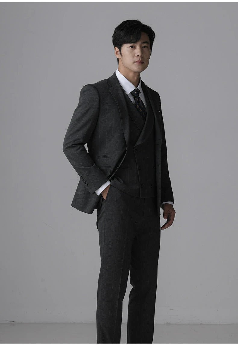Men's Slim Fit Tuxedo Suit | 3-Piece Formal Wedding & Evening Wear Set by 男装