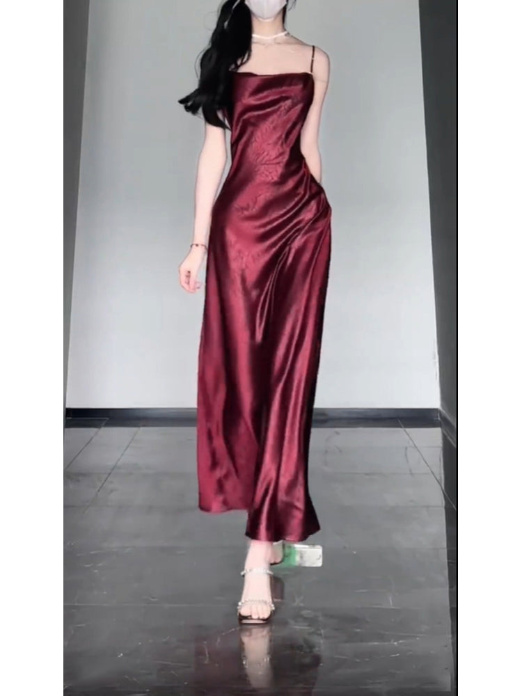 Chic Sheath Spaghetti Straps Christmas Dress Burgundy Prom Dresses Birthday Outfits - View 4 | FashionDia