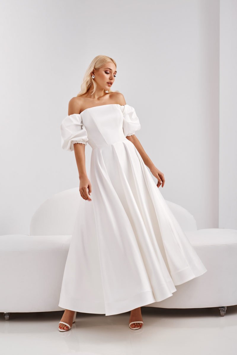 Yen Pocketed Off The Shoulder Smocked Midi Dress Off White
