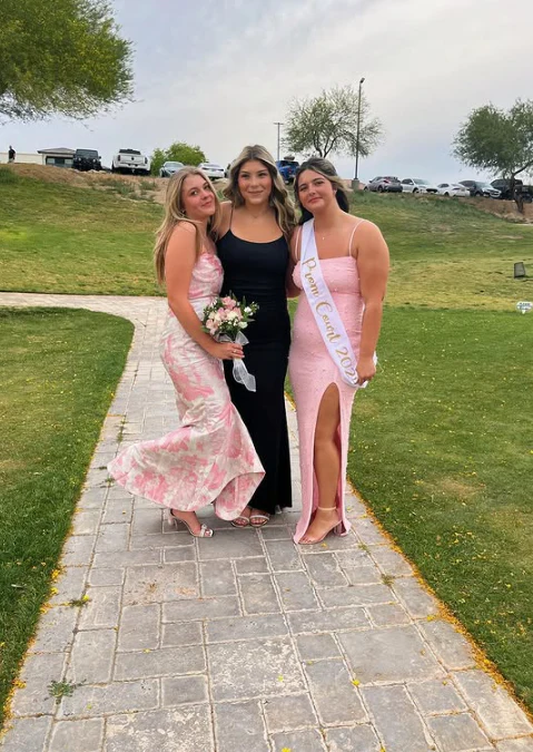 Sweet Pink Satin Print Floral Evening Dress Mermaid Prom Dress Y7828 - View 3 | VelvetHem