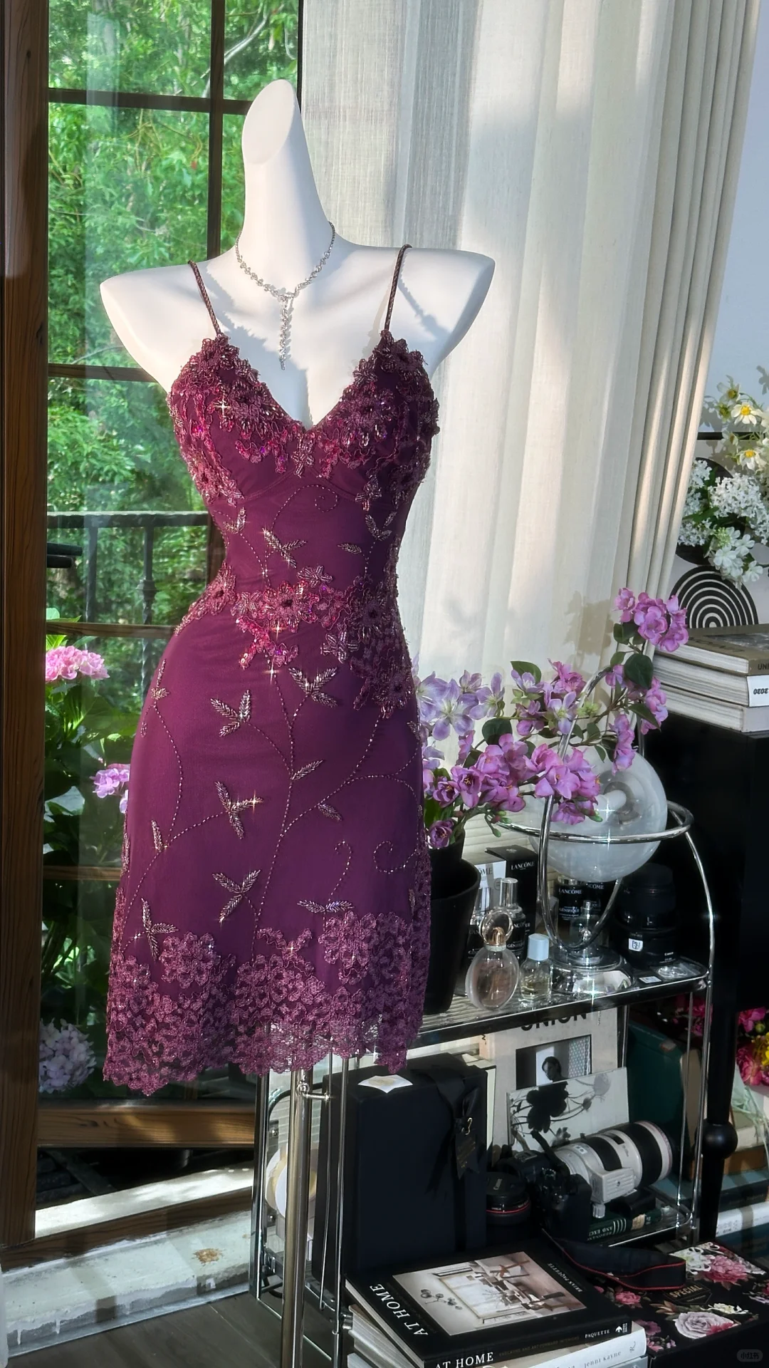 Charming Purple Straps Lace Beaded Sheath Short Birthday Outfits Cocktail Dress 7th Grade Homecoming Dress