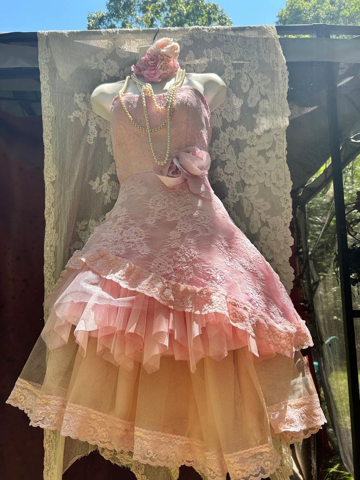 Elegant Strapless Tulle Lace Pink Short Prom Dress Formal Graduation Homecoming Dress - View 3 | FashionDia