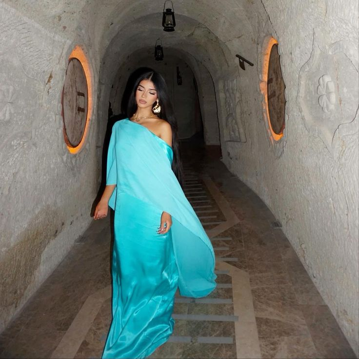 Unique Off-the-Shoulder Long Party Dress Formal Prom Dress - FashionDia