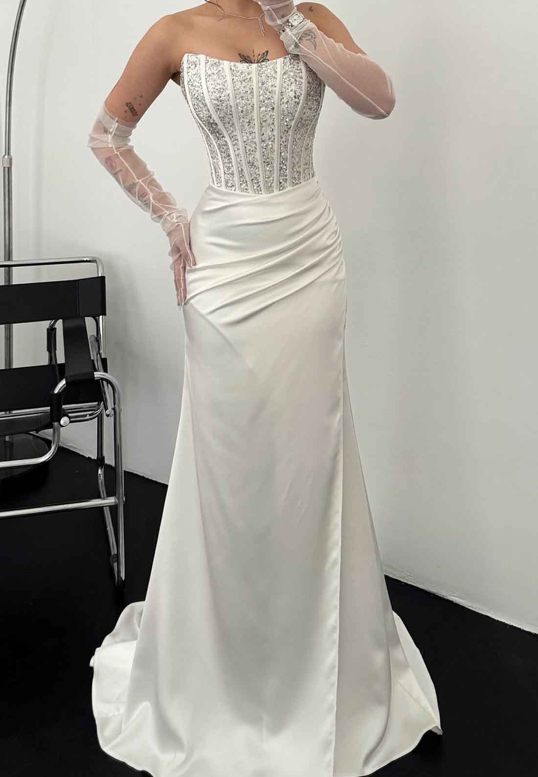 Off-Shoulder Sleeeveless Sleek Ruched Evening Dress Mermaid Prom Dress