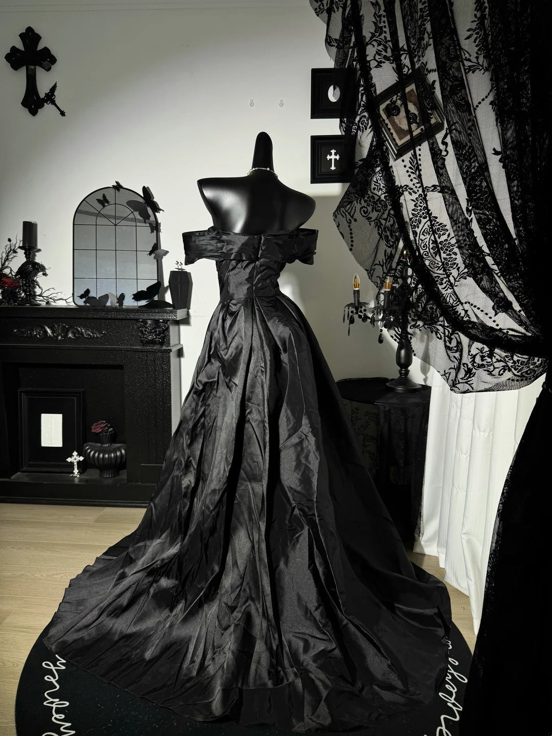 Off The Shoulder Black Satin Prom Dress Formal Evening Dress J10839