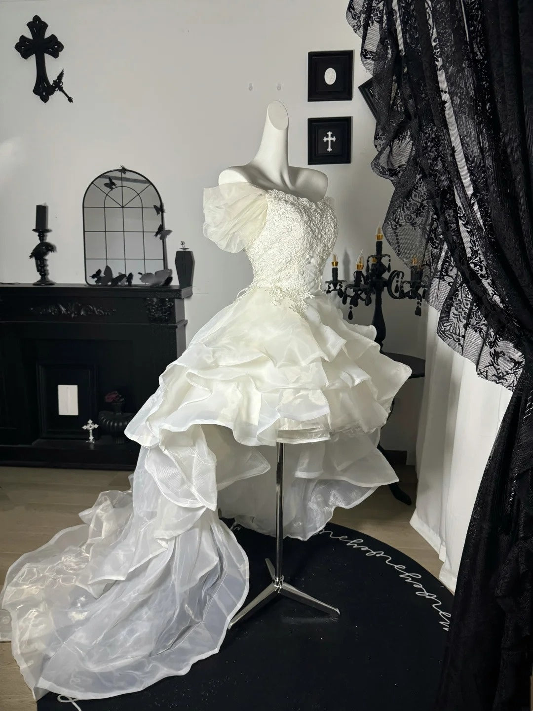 Off-the-Shoulder Ivory Birthday Dress With Appliques A-Line Wedding Dress