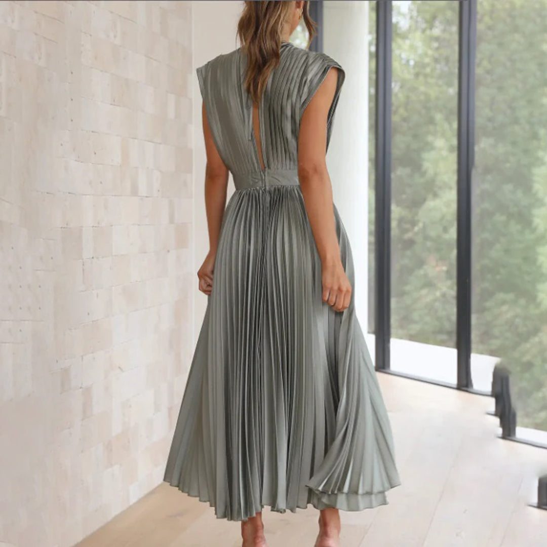 Begoña Classic and Comfortable Summer Dress for Women Easy Wear Style