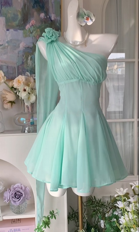 One Shoulder Mint Green Chiffon Short Homecoming Dress J10957