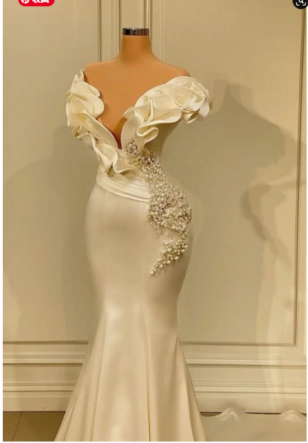 White Long Pearl Ruffle Evening Dresses - View 2 | FashionDia
