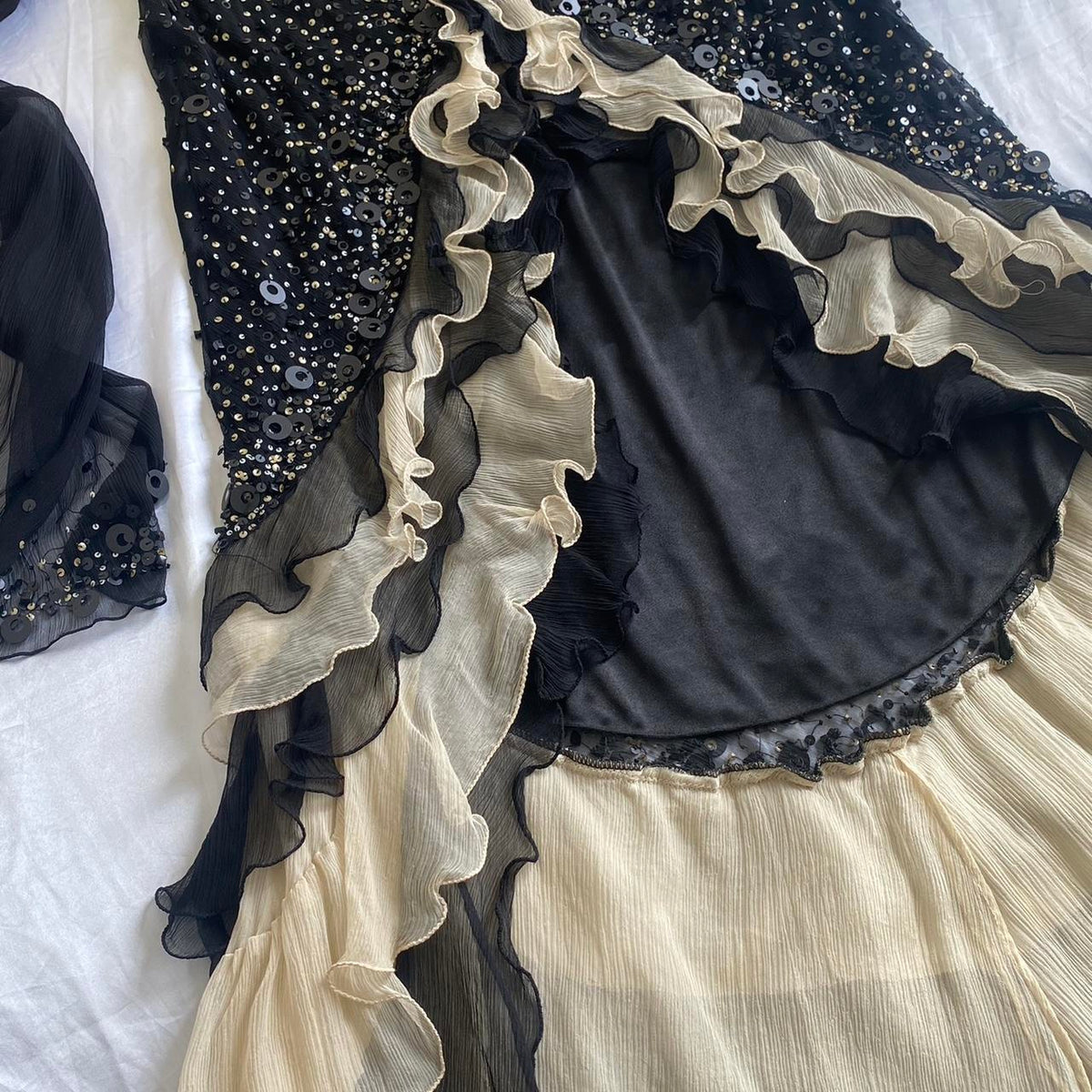 Sparkly Sequins Beaded Ruffles Mermaid Prom Dress Black Party Evening Dress - View 4 | FashionDia