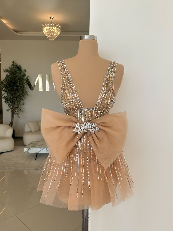 Luxury Nude Gold Deep V neck Rhinestone Beaded Bow Tulle A-line 16th Birthday Homecoming Dress