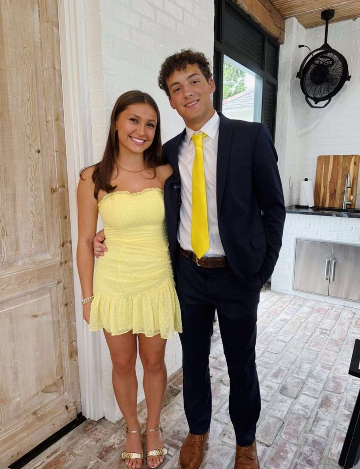Fresh Yellow Tube-top Polka Dot Waist Chiffon 17th Birthday Homecoming Dress - FashionDia