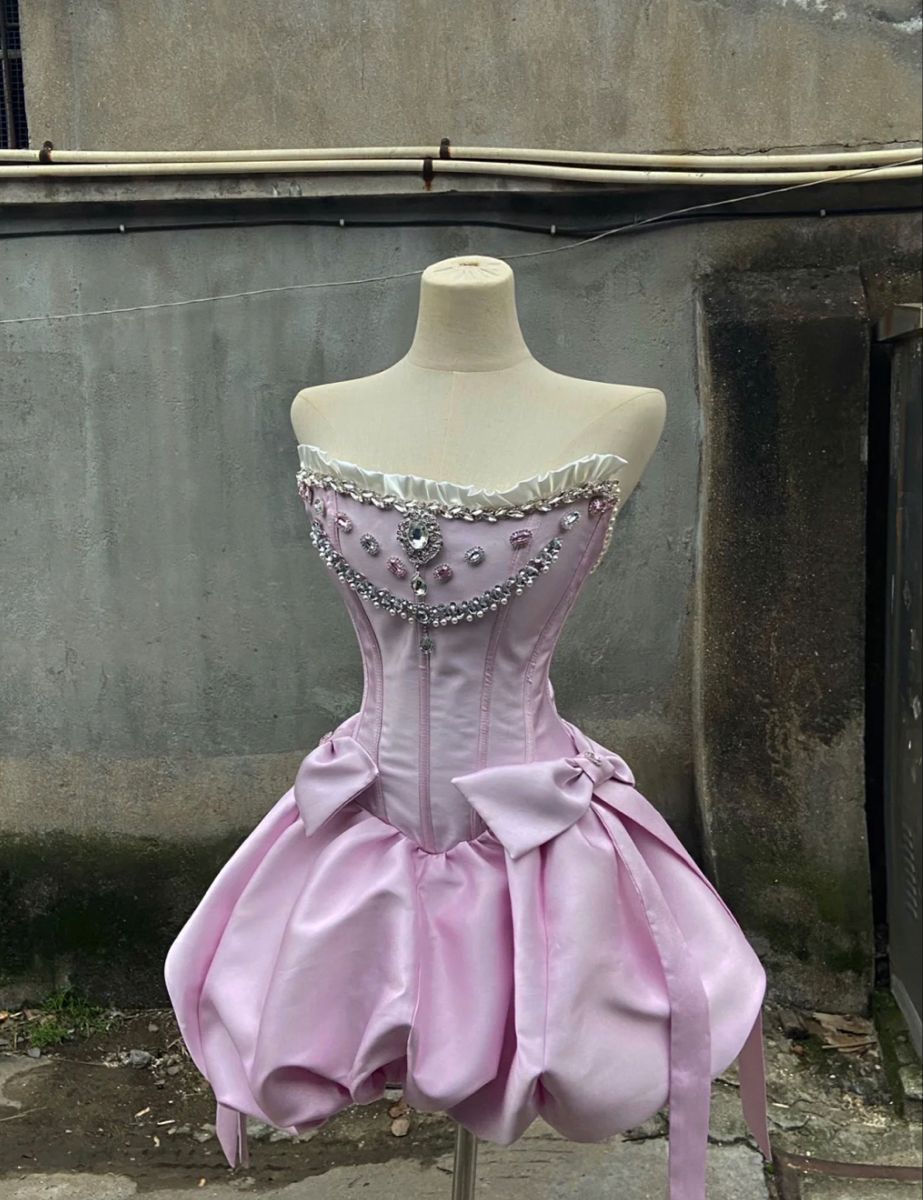 Retro Tube Top Rhinestone Bow Satin Bud 16th Birthday Homecoming Dress