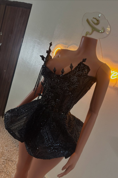 Gorgeous Black Sleeveless Spiked Sequined Tassel Chain A-Line 17th Birthday Homecoming Dress - View 4 | FashionDia