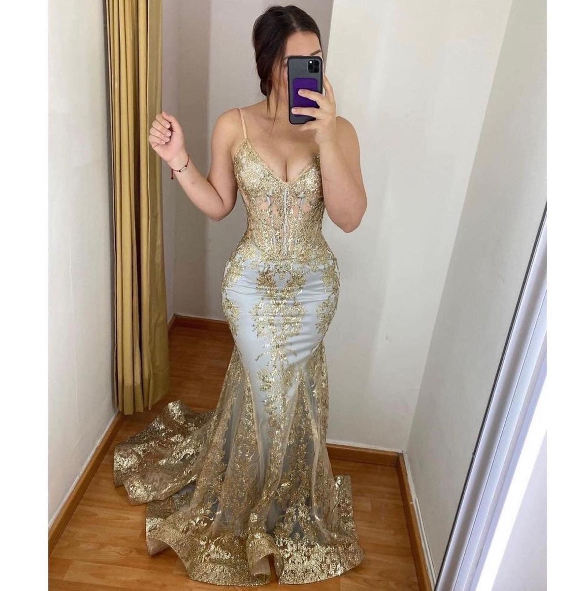 Luxurious Gold Mermaid Deep V-Neck Strappy Embroidered Tulle Long Prom Dress Evening Dress