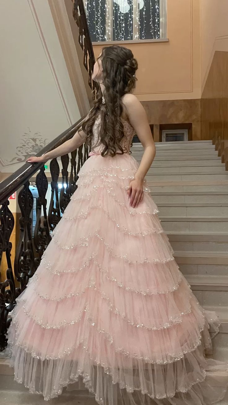 Dreamy Princess Pale Pink Strappy Layered Tulle Ball Gown Evening Dress Sweet 16th Birthday