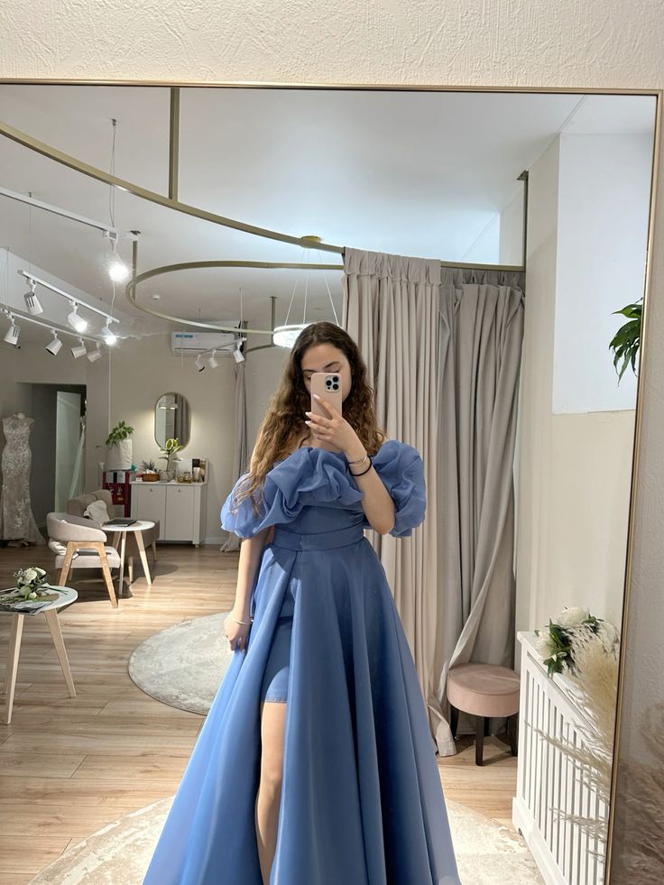 Beautiful Hazy Blue A-Line Ruffled Puff Sleeve Off-shoulder Slit Organza Long Prom & Evening Dress - View 5 | FashionDia