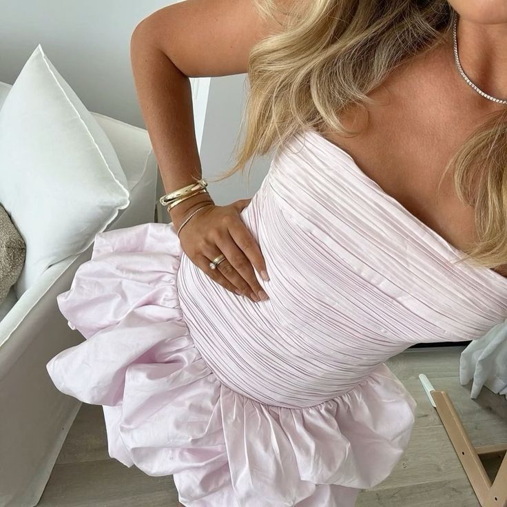 Sweet Light Pink Tube Top Pleated Satin Bud 16th Birthday Homecoming Dress
