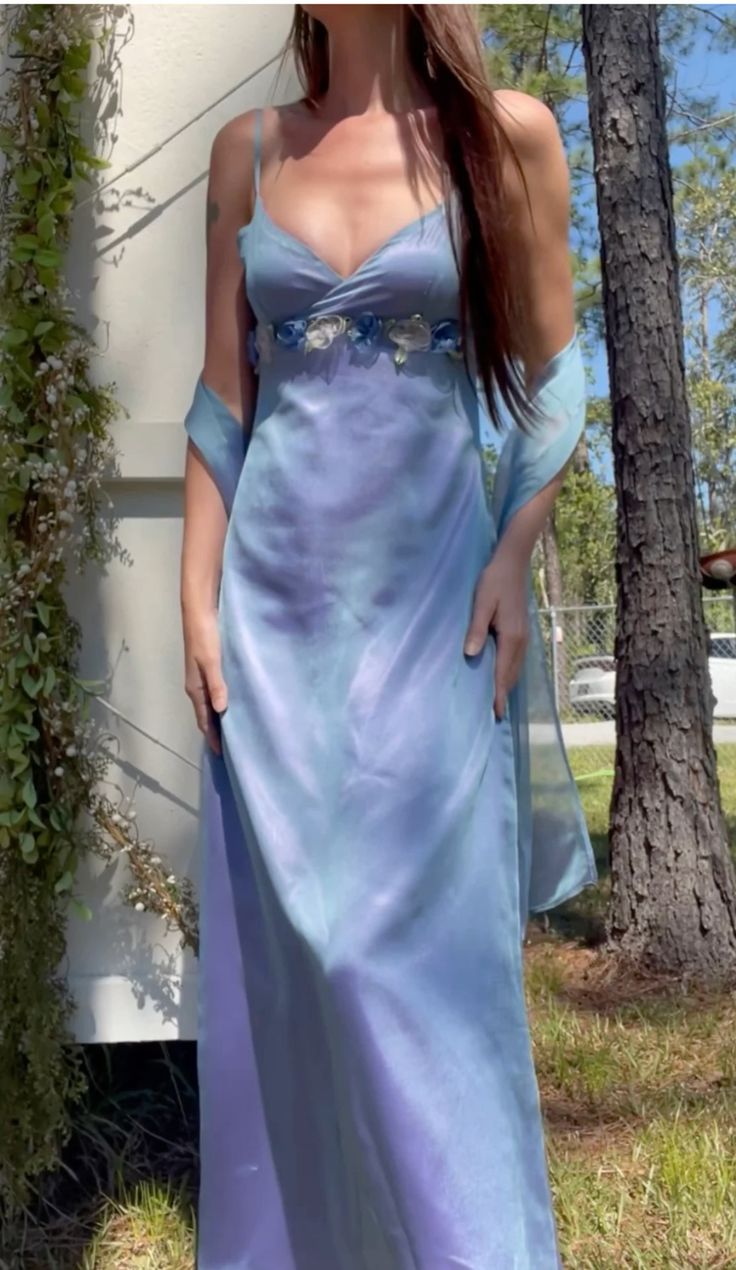 Retro Blue-purple Deep V Neck Strap 3D Floral Satin Long Prom Dress Evening Dress