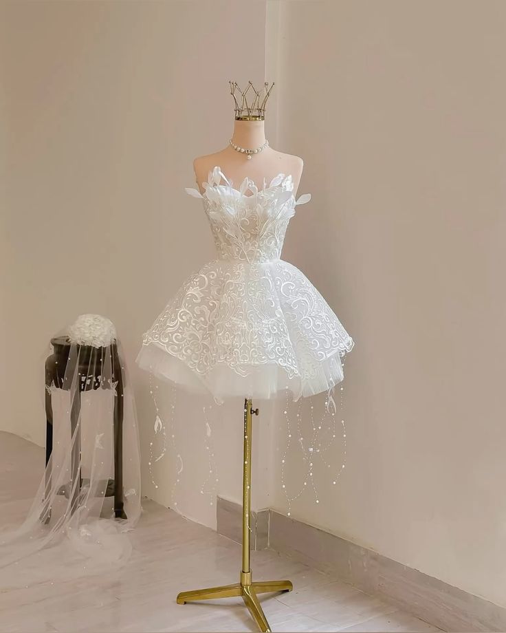 Dream Princess White Petal Collar Embroidered A-Line Tulle 16th Birthday Homecoming Dress - FashionDia