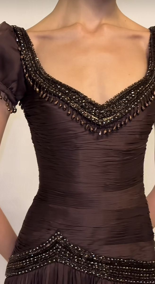 Retro Elegant Dark Brown Fitted V-Neck Beaded Chiffon Long Prom & Evening Dress - View 5 | FashionDia