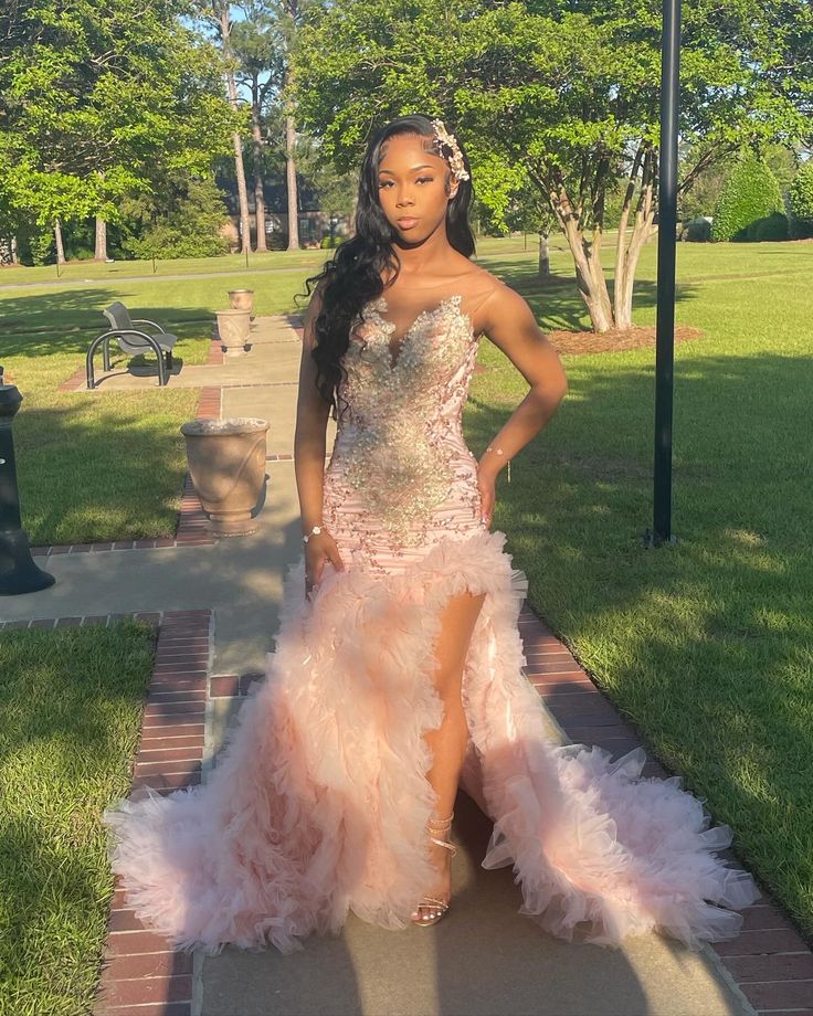 Gorgeous Pink Mermaid Feather High-slit Tulle Train Prom Dress Evening Dress