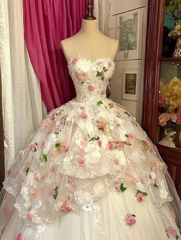 Dreamy Princess Strapless 3D Floral Lace Tulle Ball Gown Evening Dress Sweet 16 Dress - View 2 | FashionDia