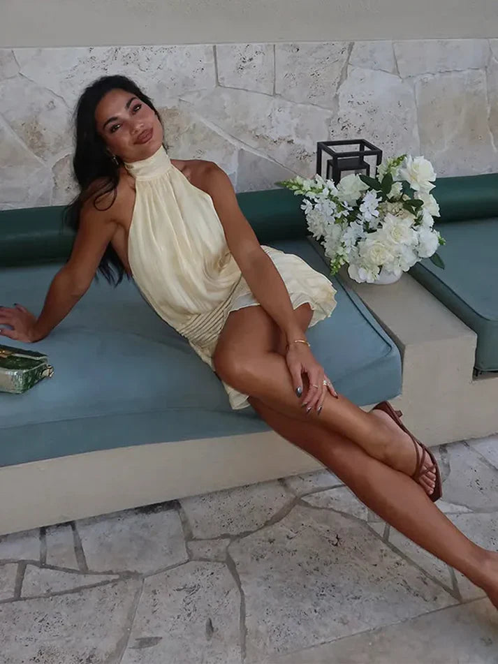 Elegant Off-white High-neck Halter-neck Backless Satin 17th Birthday Homecoming Dress cc4318