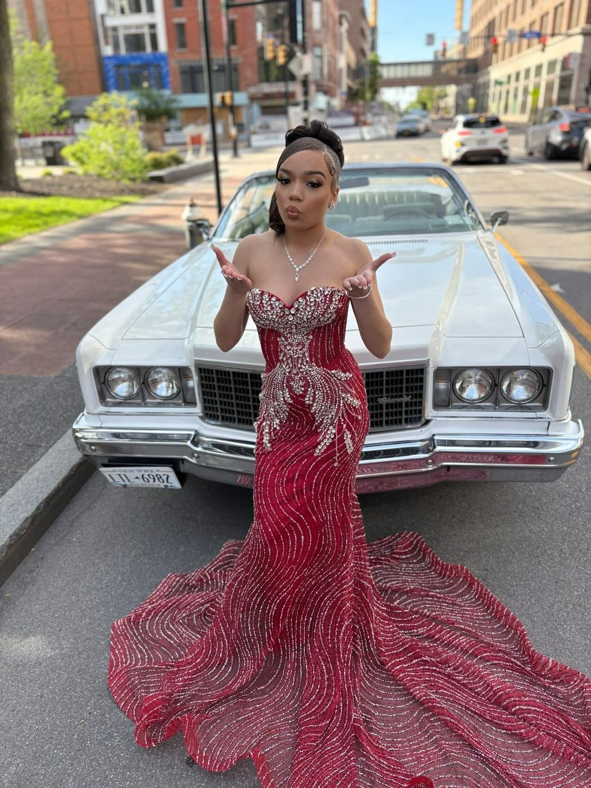 Gorgeous Red Mermaid Sweetheart Neckline Rhinestone Sequined Train Prom Dress Evening Dress