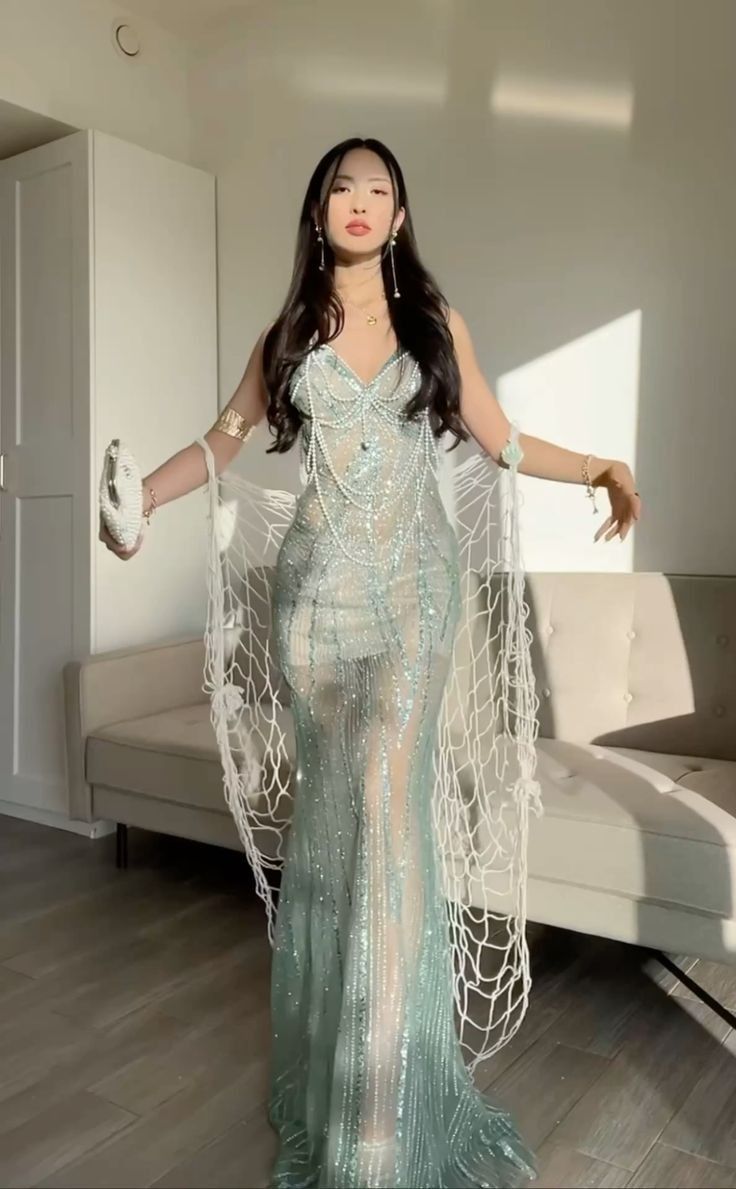 Sexy Light Mint Green Mermaid V-neck Pearl Chain Sequined Long Prom Dress Evening Dress