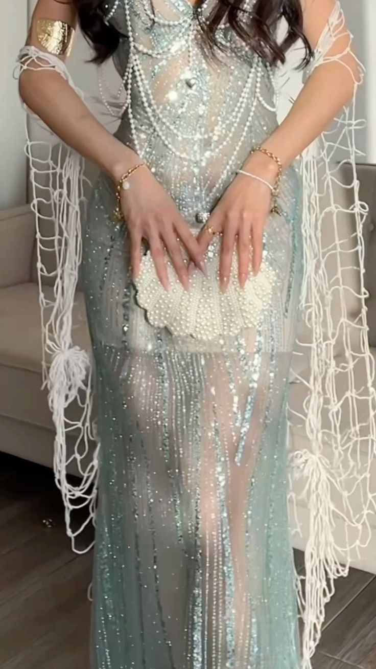 Sexy Light Mint Green Mermaid V-Neck Pearl Chain Sequined Long Prom & Evening Dress - View 3 | FashionDia