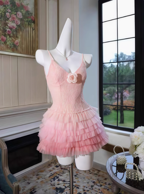 Cute Gradient Pink Lace V-neck Princess Puffy Birthday Skirt Homecoming Dress