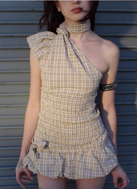 Sexy Hot Girl Plaid Off-shoulder Waist Hip Birthday Skirt Homecoming Dress - View 2 | FashionDia