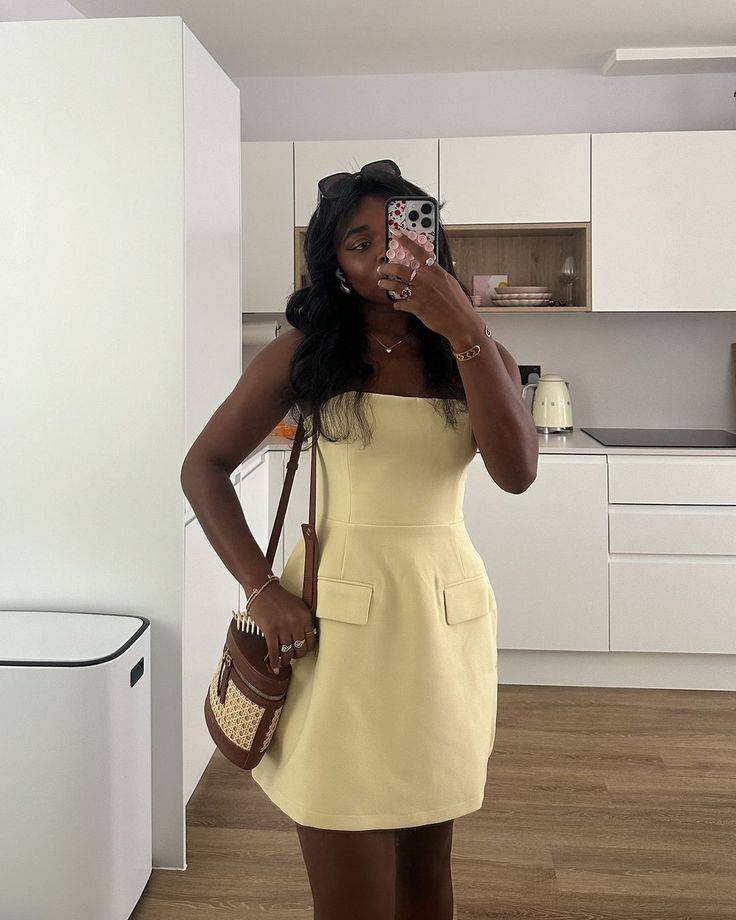 Sweet Light Yellow Tube Top A-line 17th Birthday Homecoming Dress