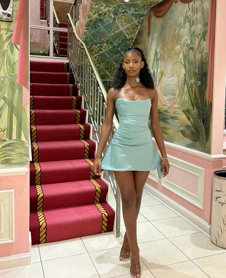 Simple Tube Top Herringbone Waist 17th Birthday Homecoming Dress - View 4 | FashionDia